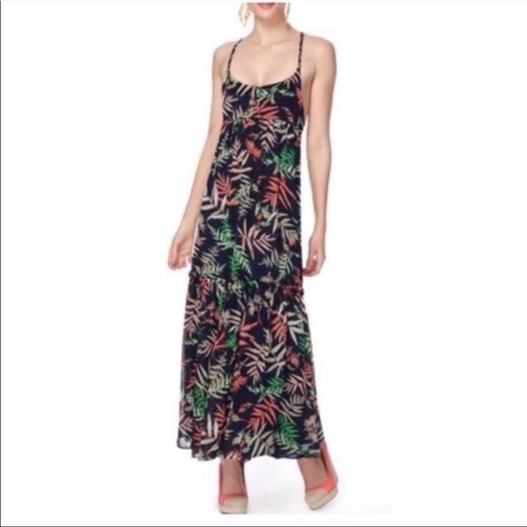 low back white maxi dress KNIT LOW-BACK MAXI DRESS IN BEIGE | CULT MIA
